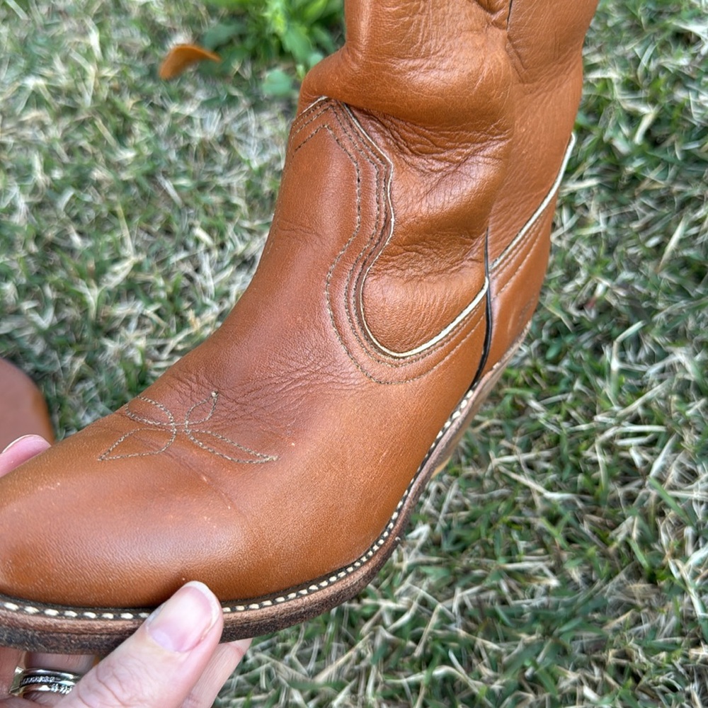 Frye Leather Boots, Style 7105, Size 5.5 women’s‎ - Picture 10 of 17